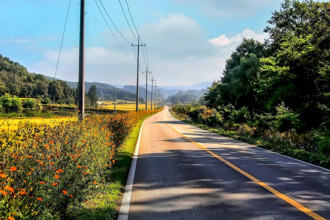 夏にカップルで行くおすすめの旅行先は？