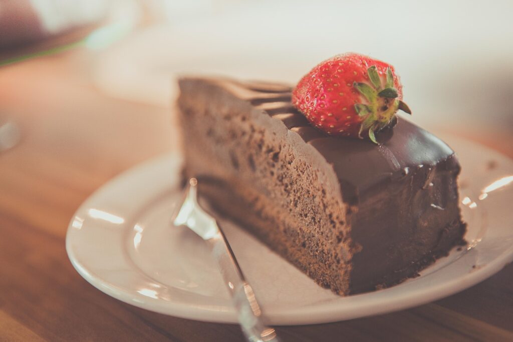 旅館にケーキを持ち込んでも大丈夫？注意点とおすすめポイントは？